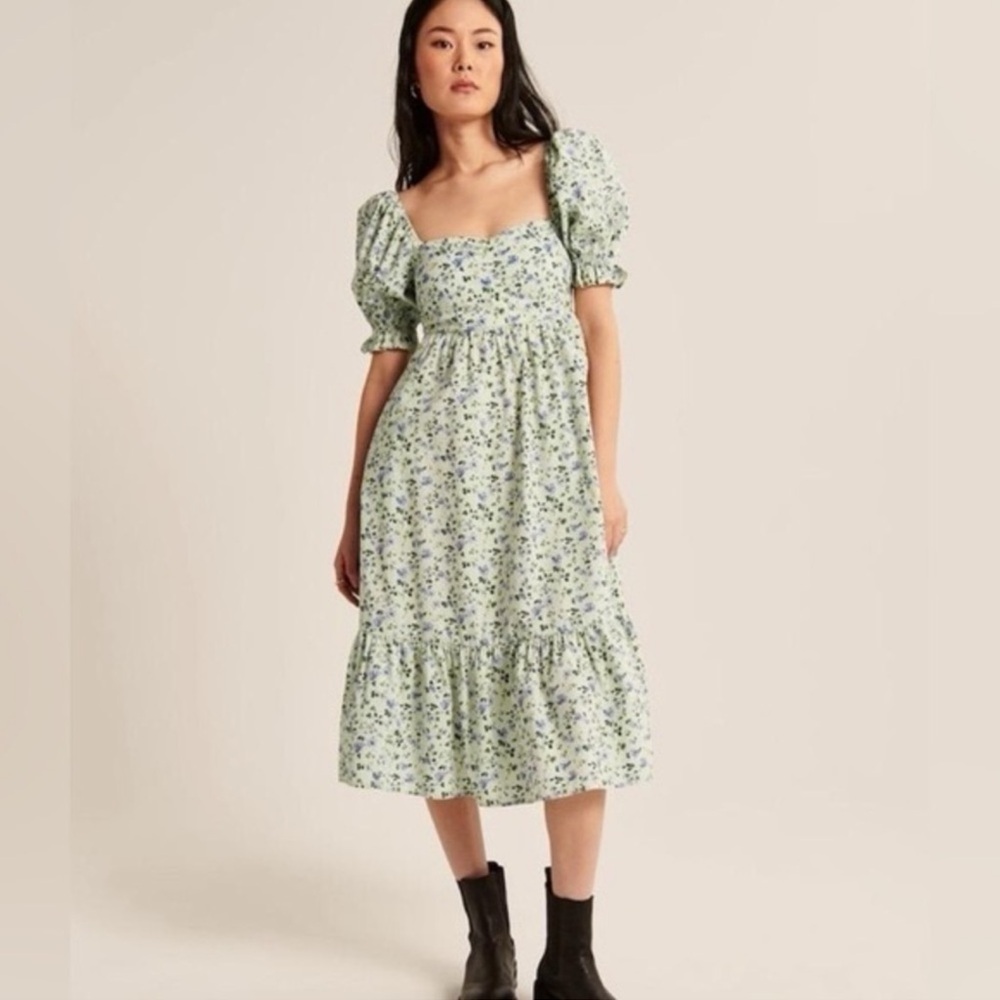 Floral Puff Sleeve Dress